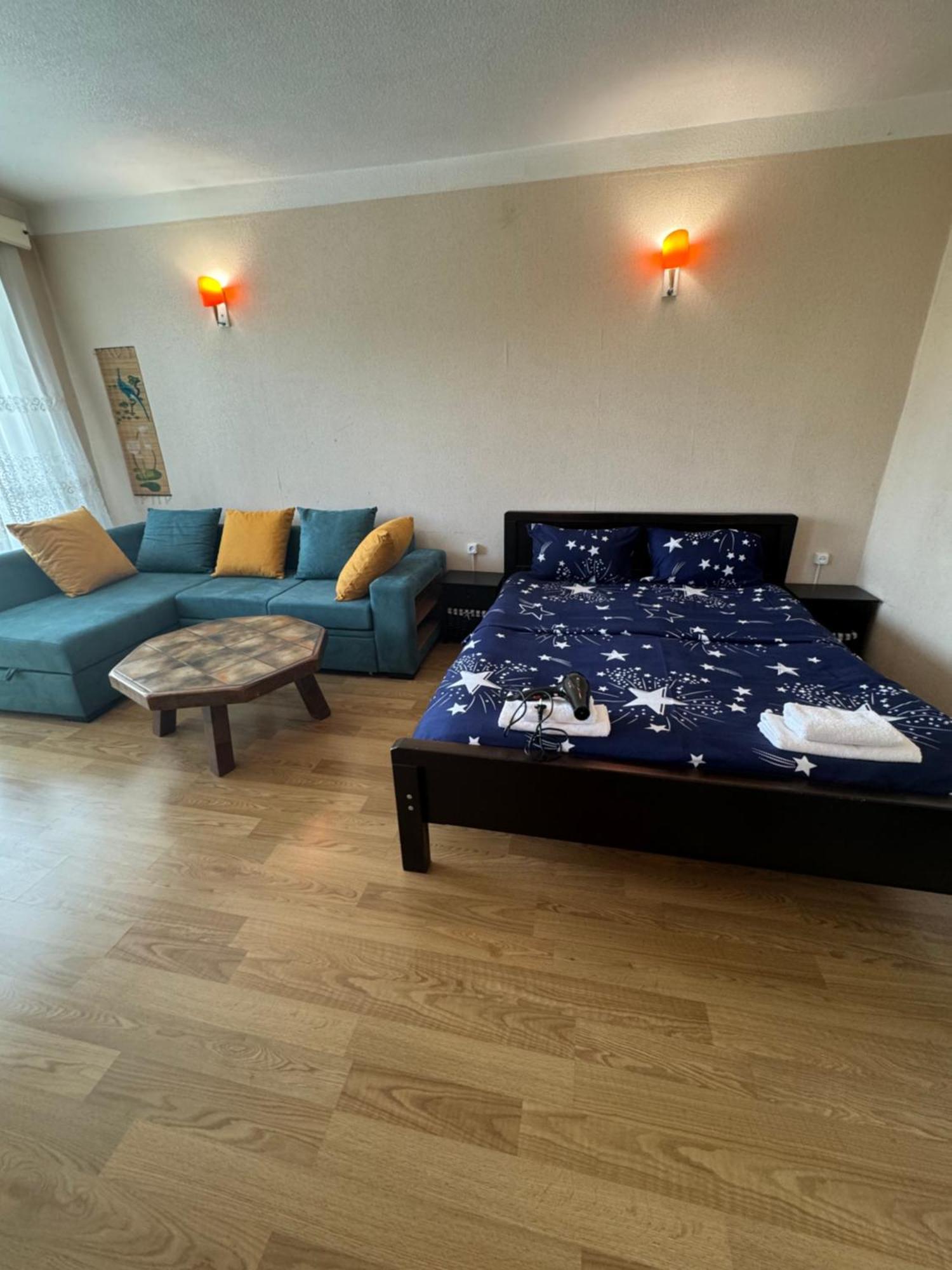 Cozy Apartment With Balcony Τυφλίδα Εξωτερικό φωτογραφία